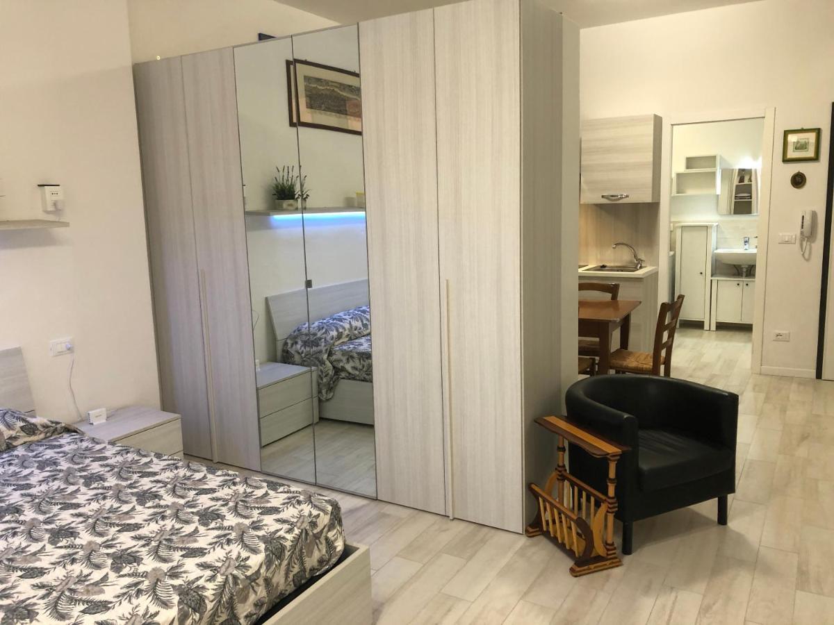Appartamento House Apartment Tabe Centro Bolonia Exterior foto