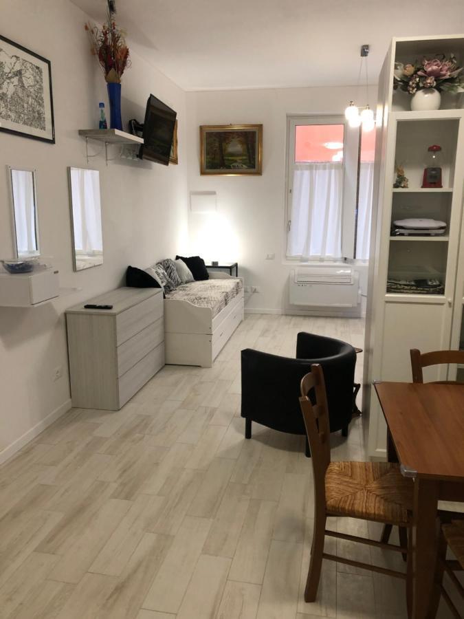 Appartamento House Apartment Tabe Centro Bolonia Exterior foto