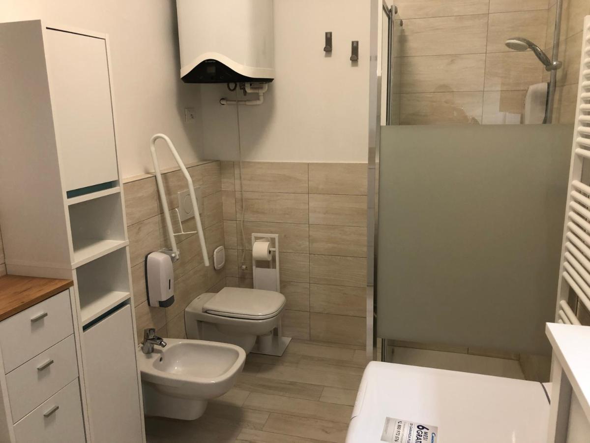 Appartamento House Apartment Tabe Centro Bolonia Exterior foto