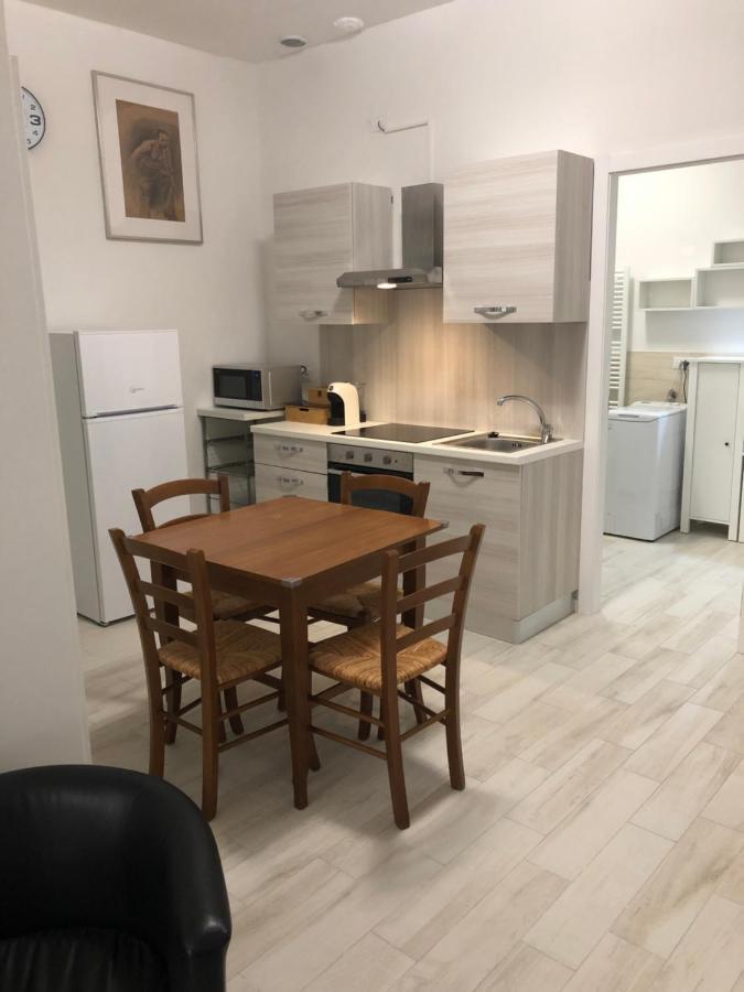 Appartamento House Apartment Tabe Centro Bolonia Exterior foto