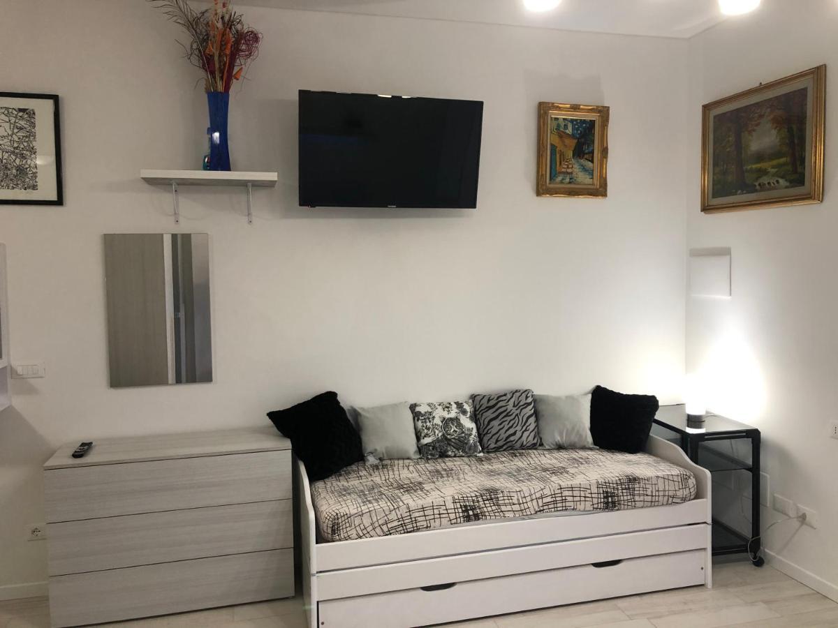 Appartamento House Apartment Tabe Centro Bolonia Exterior foto